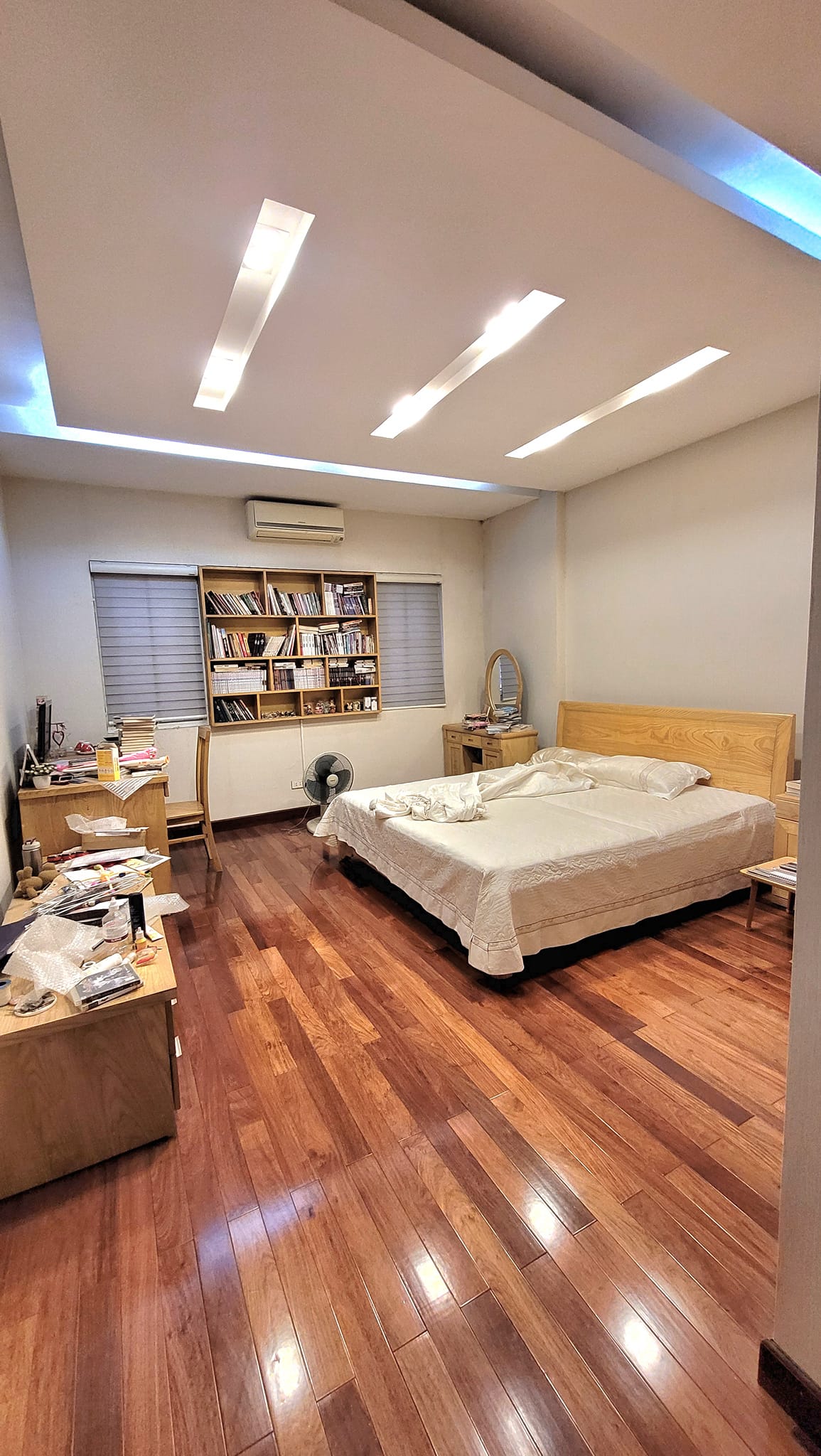 BÁN NHÀ LIỀN KỀ NGUYỄN VĂN LỘC,LÀNG VIỆT KIỀU CHÂU ÂU KINH DOANH DT 94 5T GIÁ 17 TỶ 13627585