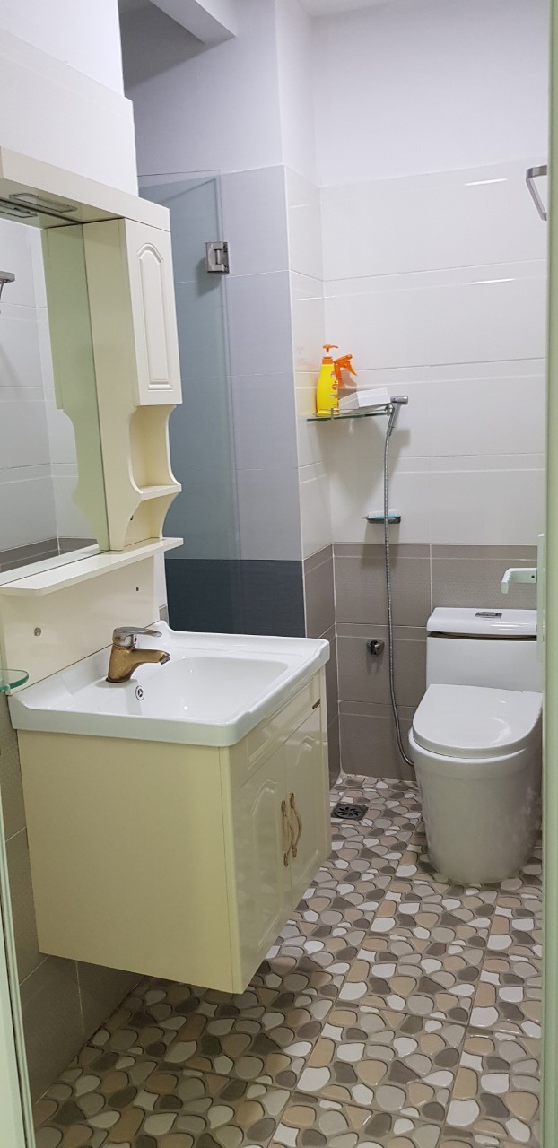 Nhà Hẻm 8m Bùi Đình Túy ,90M2, 5 tầng,Có Thang Máy Ngang 4.4m, Chỉ 13.9 Tỷ 13627790