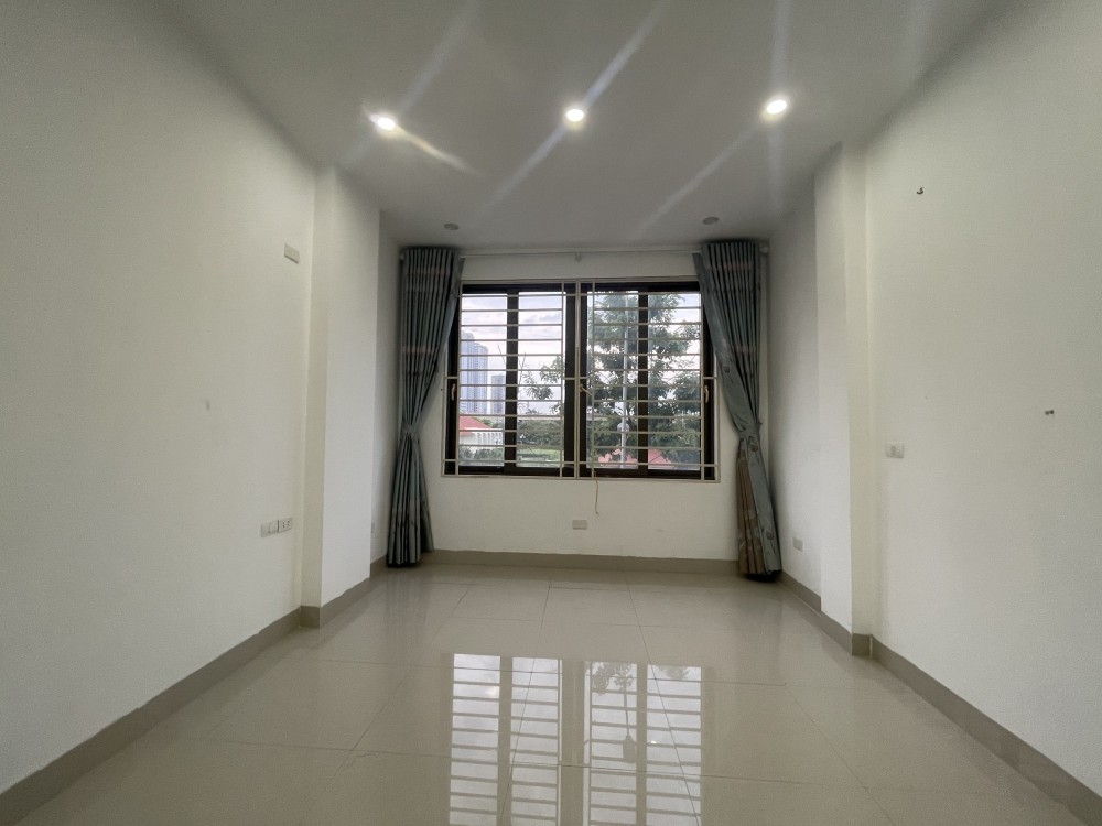 BÁN NHÀ NGUYỄN CƠ THẠCH NAM TỪ LIÊM VIEW HỒ CÔNG VIÊN - VỈA - THANG MÁY 31M2*7T GIÁ 9.8 TỶ LH  0812310111 13649550