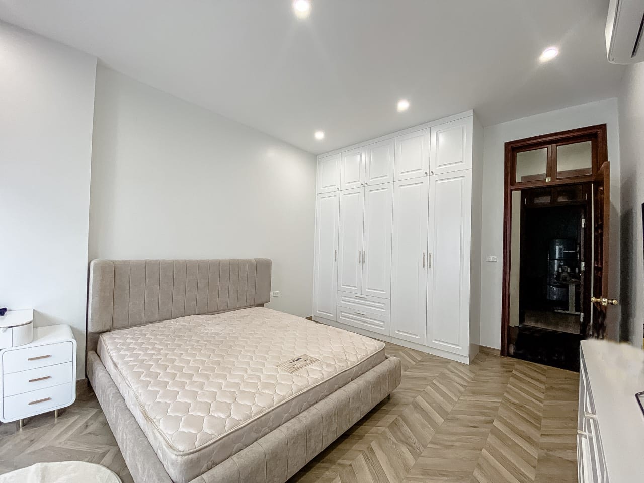 Bán Nhà Mặt Phố Thanh Nhàn – Nhà Mới 6 Tầng Thang Máy – Mặt Tiền 5m – 40m2 – 13 Tỷ 13669695