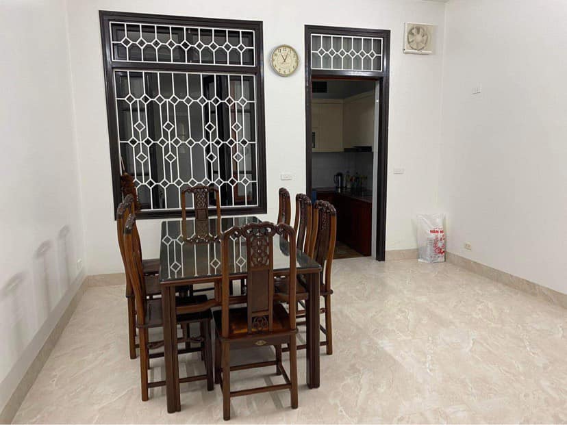 Cho thuê nhà KĐT Định Công , 74m2 x 4tầng, giá 18tr / tháng 13673897