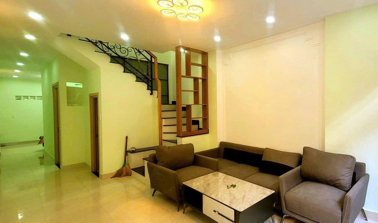 tại 118/ Lê Lợi, P4 Gò Vấp,Ngay trung tâm Chợ Gò Vấp 13688841