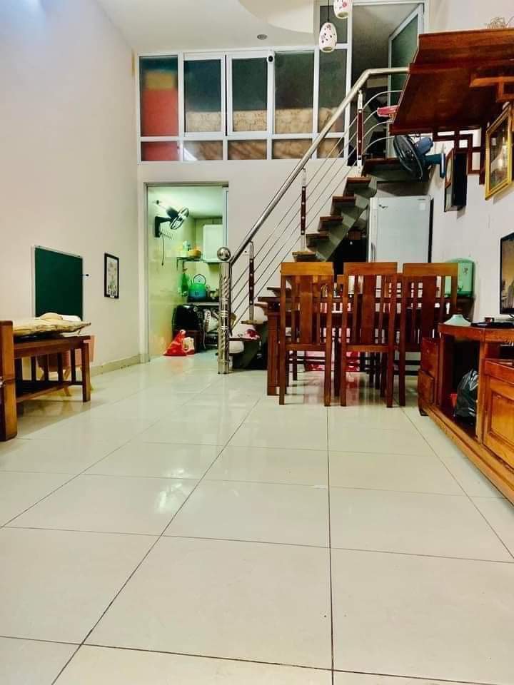 bán nhà Hà Trì, Hà Đông ô tô qua cổng 30m, 3 tầng giá chỉ 2,75 tỷ. lh 0962780005
 13696041