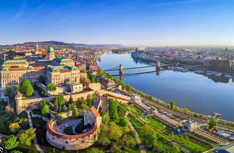 Tại sao môi trường sống ở Hungary đang được đánh giá là tốt nhất hiện nay 13697158
