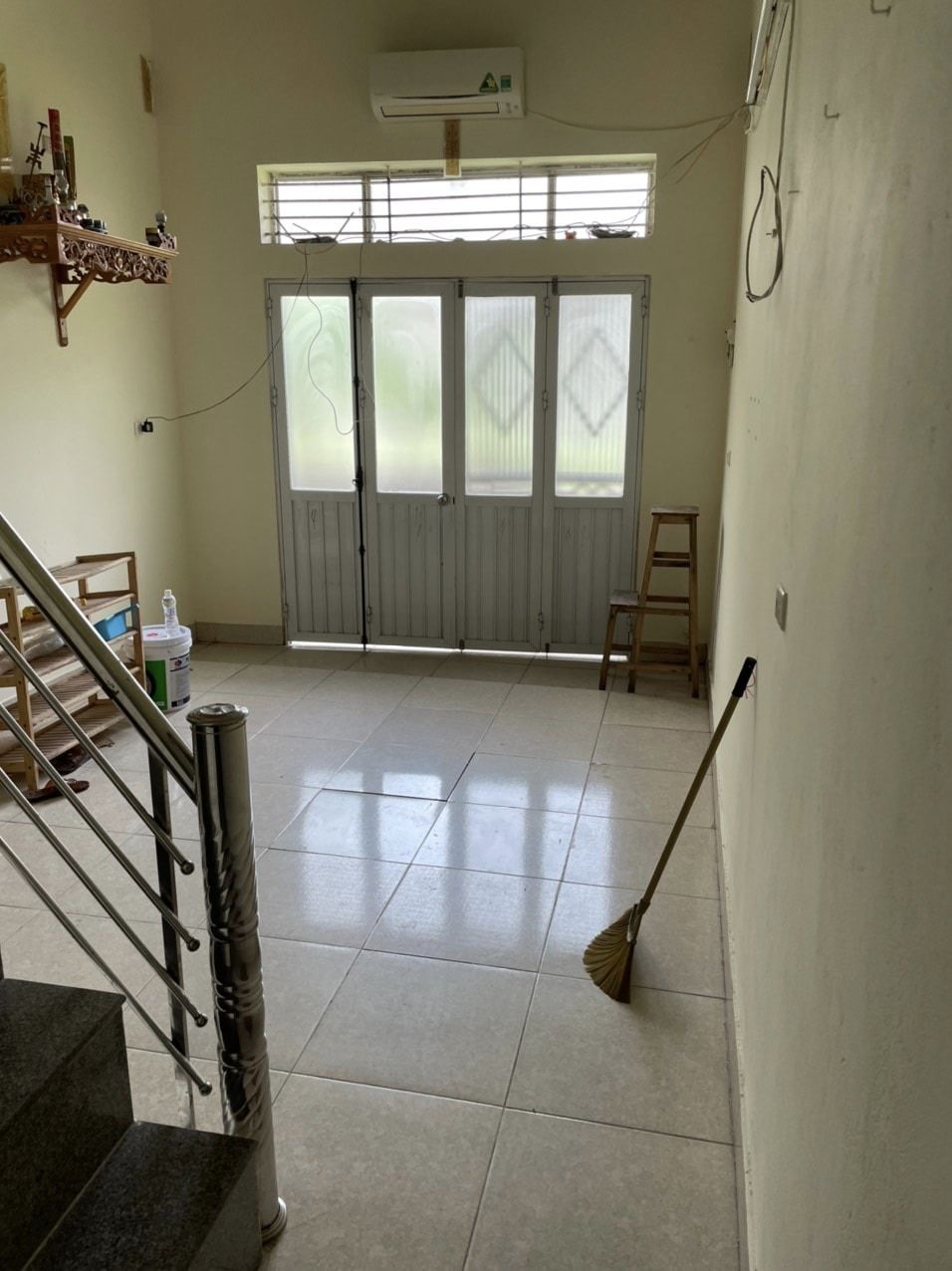 Bán Nhà Cấp 4 Cổ Linh, P. Thạch Bàn, Long Biên 52m2, giá 3,79 tỷ (Gần Cầu Vĩnh Tuy) 13699640