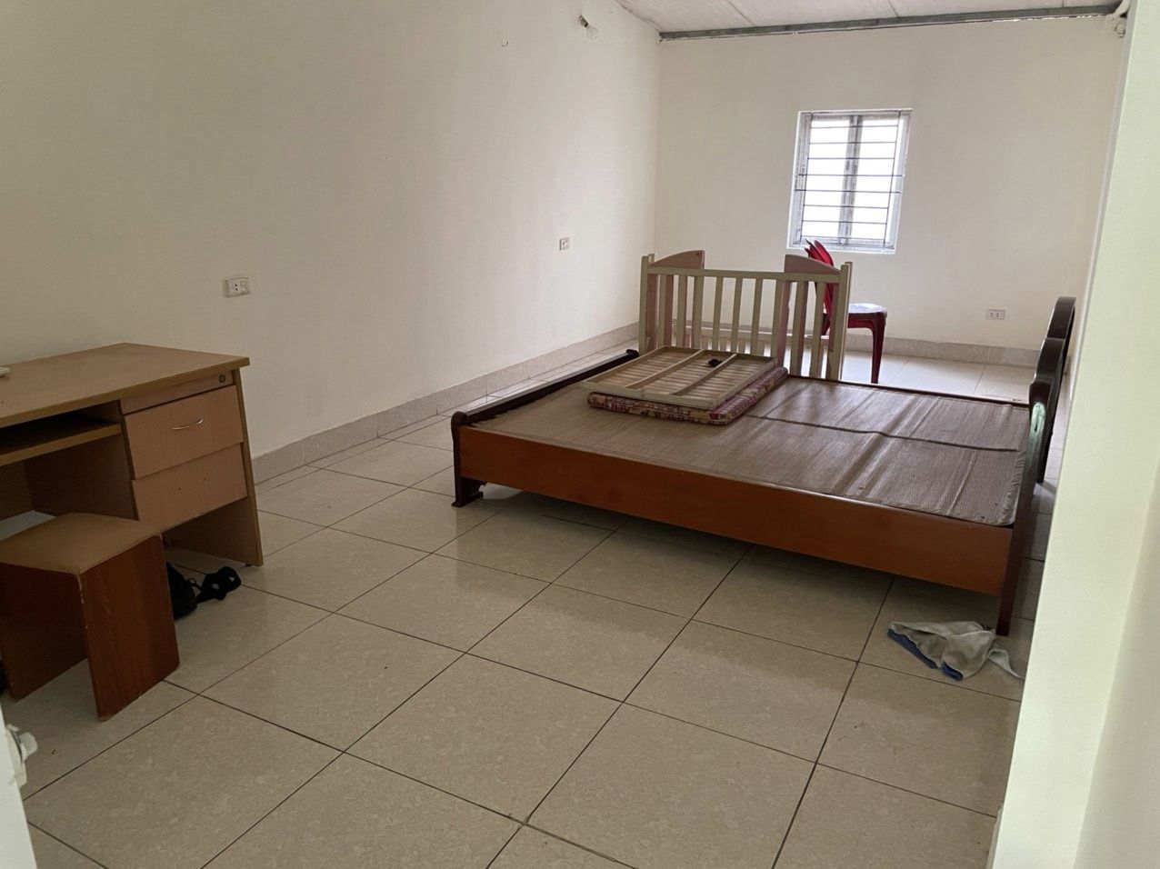 Bán Nhà Cấp 4 Cổ Linh, P. Thạch Bàn, Long Biên 52m2, giá 3,79 tỷ (Gần Cầu Vĩnh Tuy) 13699640