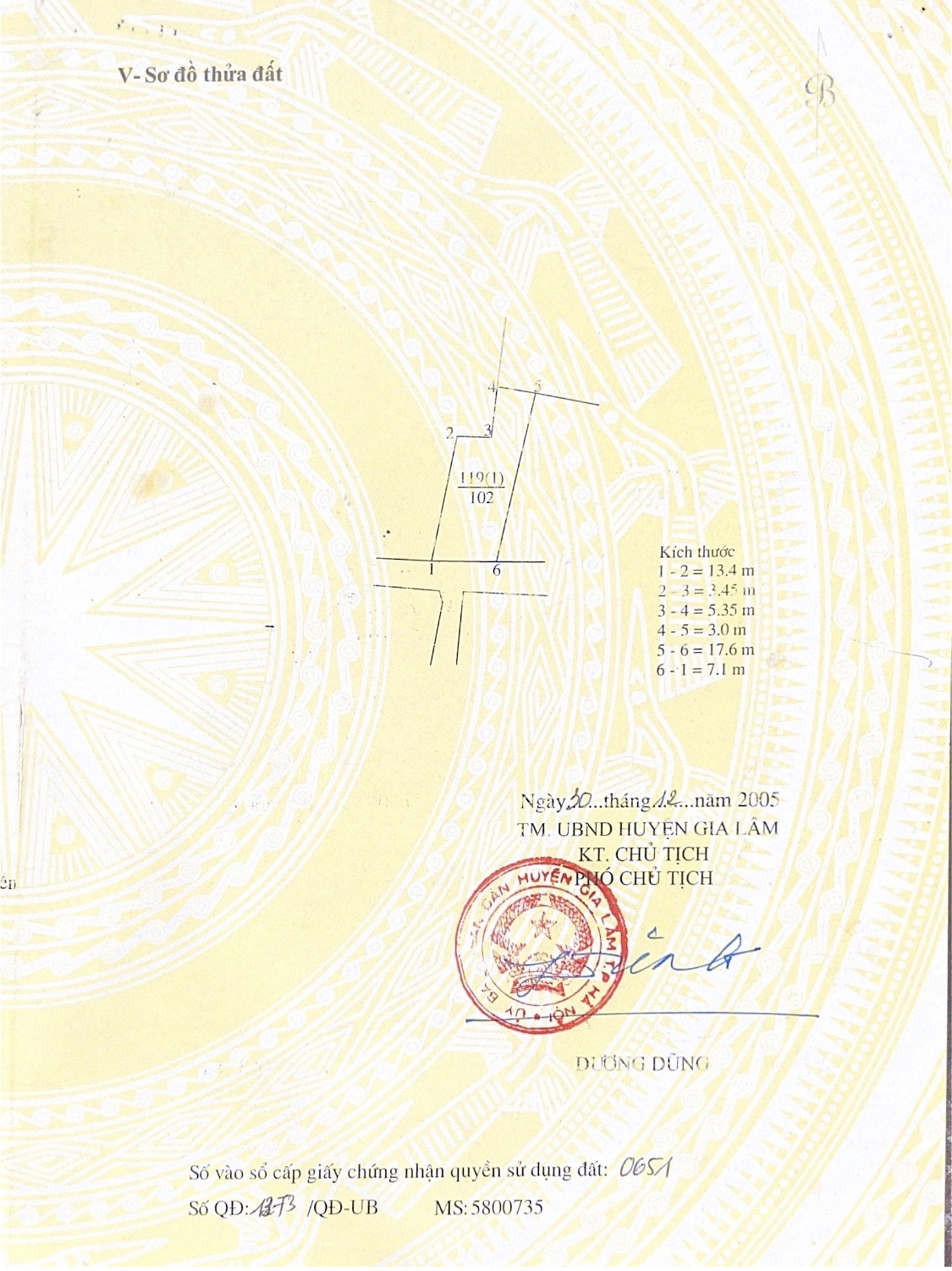 CẦN BÁN ĐẤT ĐỂ DI CHUYỂN 13701361