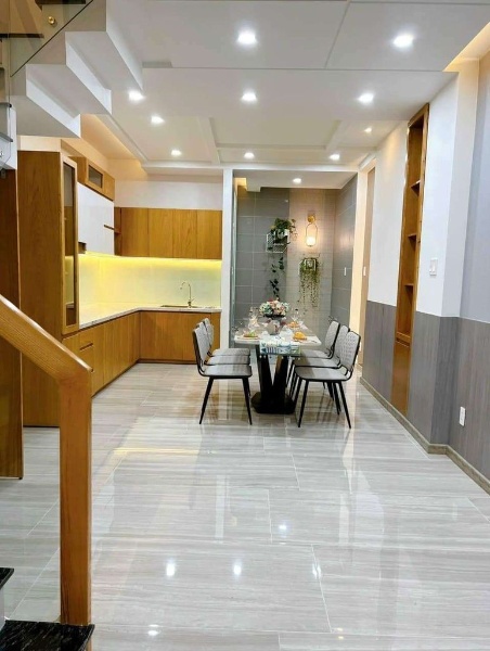 Chính chủ bán nhà Huỳnh Văn Nghệ, Tân Bình, 3 Tầng, 72M2, Chỉ 6tỷ4 13703415