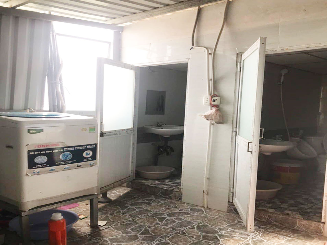 BÁN CHDV 5 TẦNG KHU VIP VƯỜN LÀI QUẬN 12 - DÒNG TIỀN GẦN 600 TRIỆU/ NĂM - NGAY ĐH NGUYỄN TẤT THÀNH 13706113