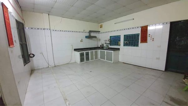 Cho thuê nhà nguyên căn 3 tầng mặt phố Phúc Diễn - Bắc Từ Liêm - HN 13708132