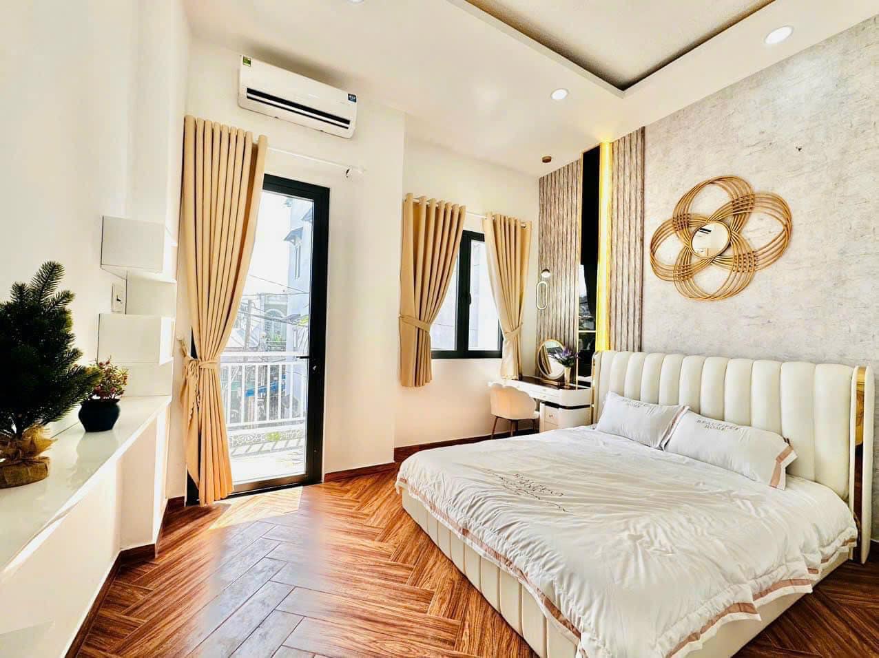 Siêu Phẩm Nhà Phố Hoa Lâm, Phường Việt Hưng, Long Biên 50m2, 4T giá 3,89 tỷ (Lô góc) 13709612