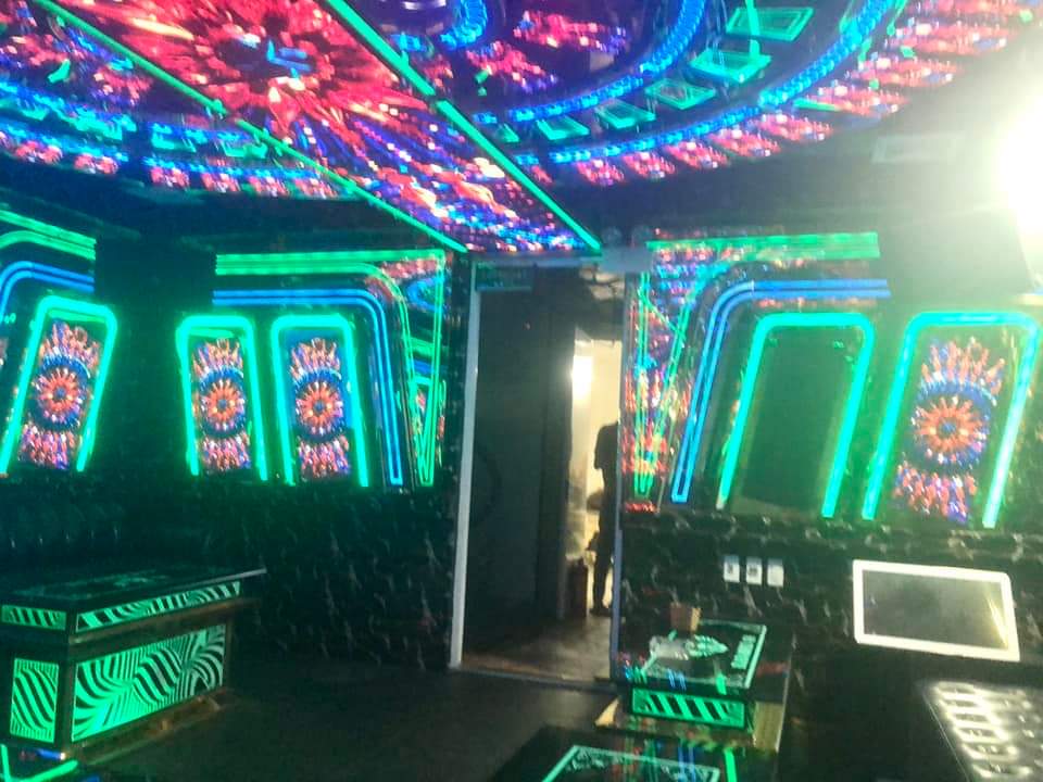 siêu dịch vụ ! nhà dương khuê oto TRÁNH 70m 11t nhỉnh 22 tỷ 13713644