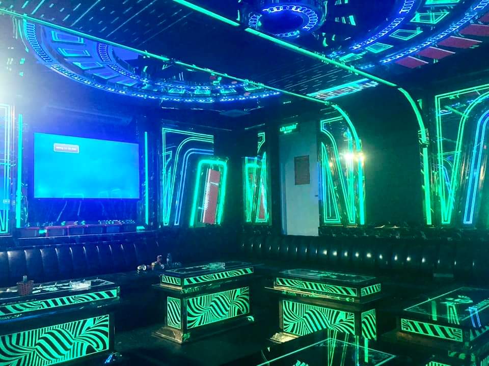 siêu dịch vụ ! nhà dương khuê oto TRÁNH 70m 11t nhỉnh 22 tỷ 13713644