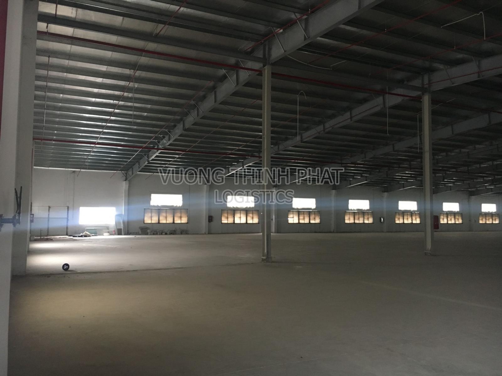 DỊCH VỤ CHO THUÊ NHIỀU NHÀ XƯỞNG 2.600M2, 5400M2, 7.686M2, 9.300M2, 15.500M2 GIÁ TỐT HUYỆN HÓC MÔN 13718393