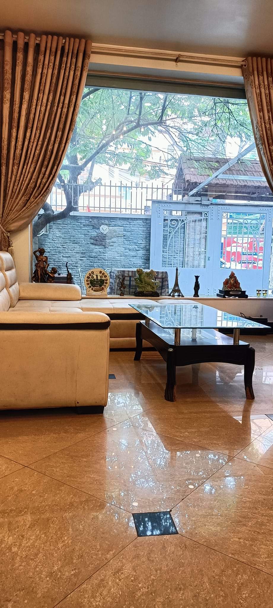 VIP ! biệt thự làng quốc tế thăng long cầu giấy 200m 4t nhỉnh 42 tỷ. 13719317