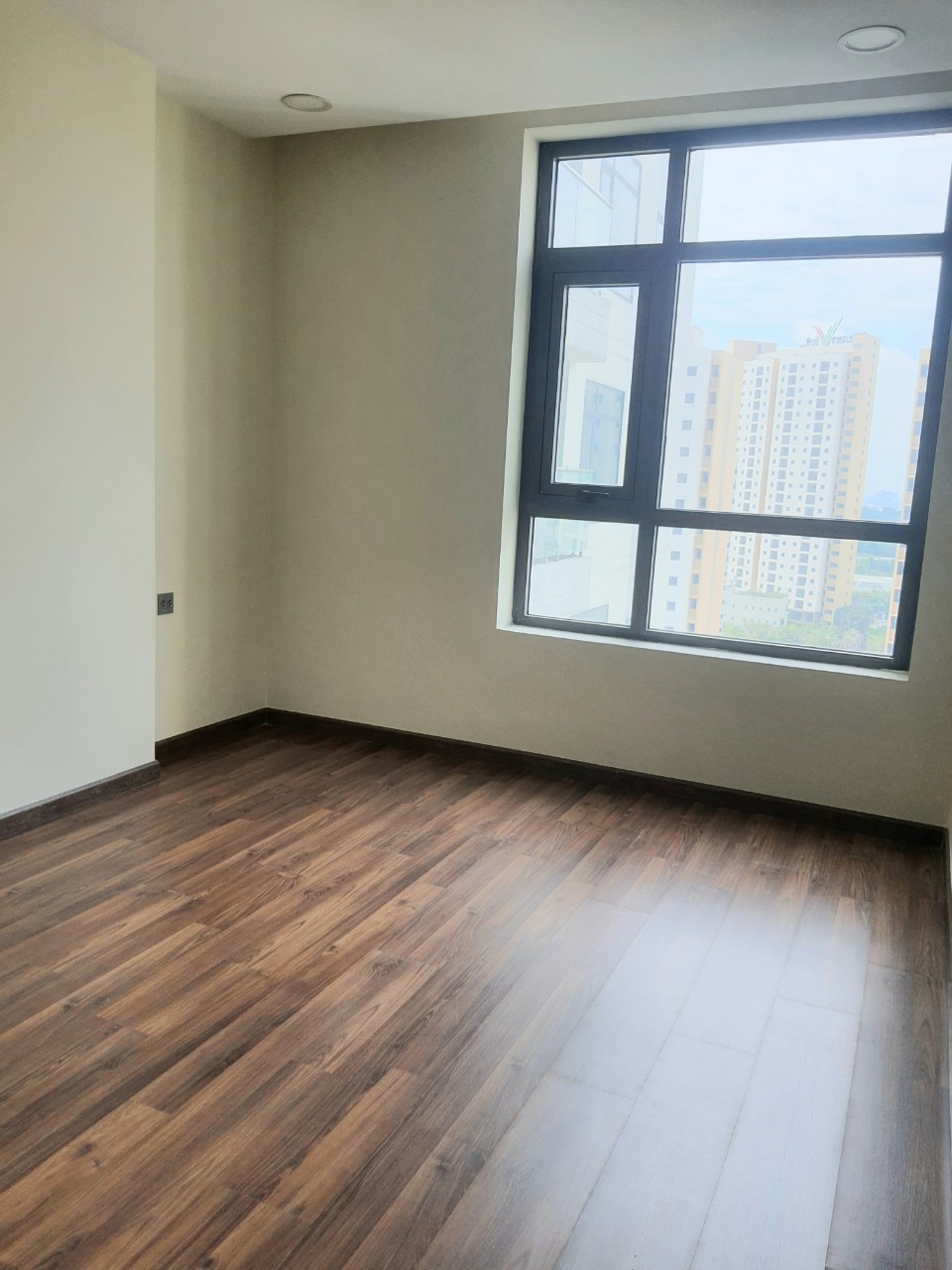 Cho thuê được căn 3PN/2WC chung cư De Capella , ngay trường PathWay chỉ 16tr/tháng 13720679