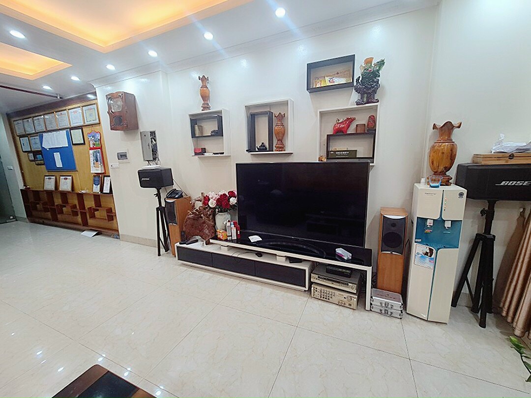 Bán nhà Xuân La lô góc, otô, ô chờ thang máy 56m 5 tầng 6.9 tỷ 13727088