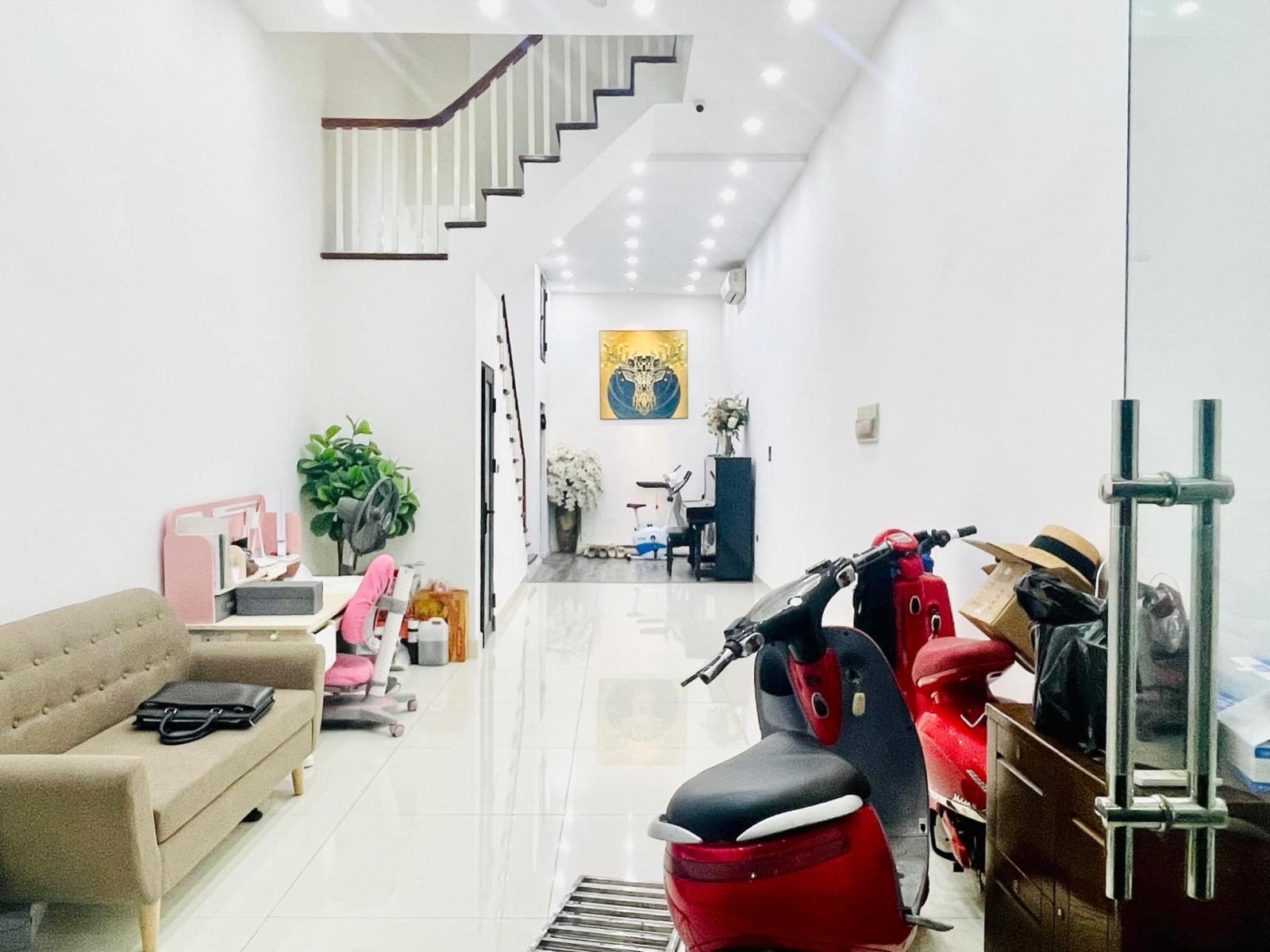 Bán nhà Xuân Đỉnh otô đỗ cửa, thông ngoại giao đoàn 55m 5tầng 6,2 tỷ 13727113