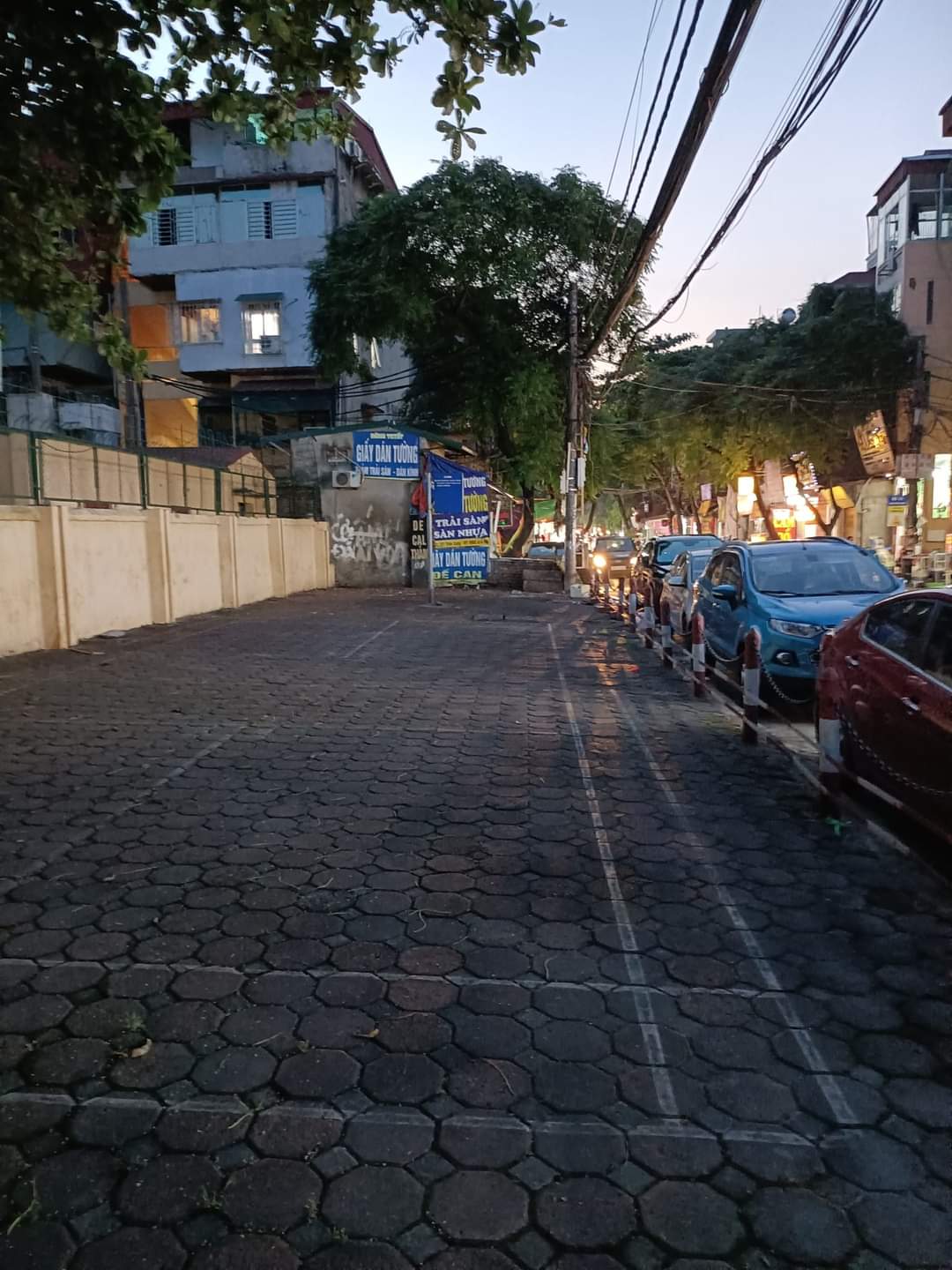 của ĐỘC ! đất mặt phố trần cung vỉ hè đá bóng 120m mt6m 22 ty 13731584