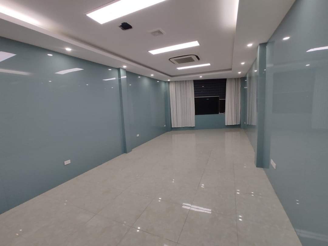 hàng HIẾM ! mặt phố nguyễn văn huyên cầu giấy 59.5m 8t chỉ 3X tỷ. 13731816