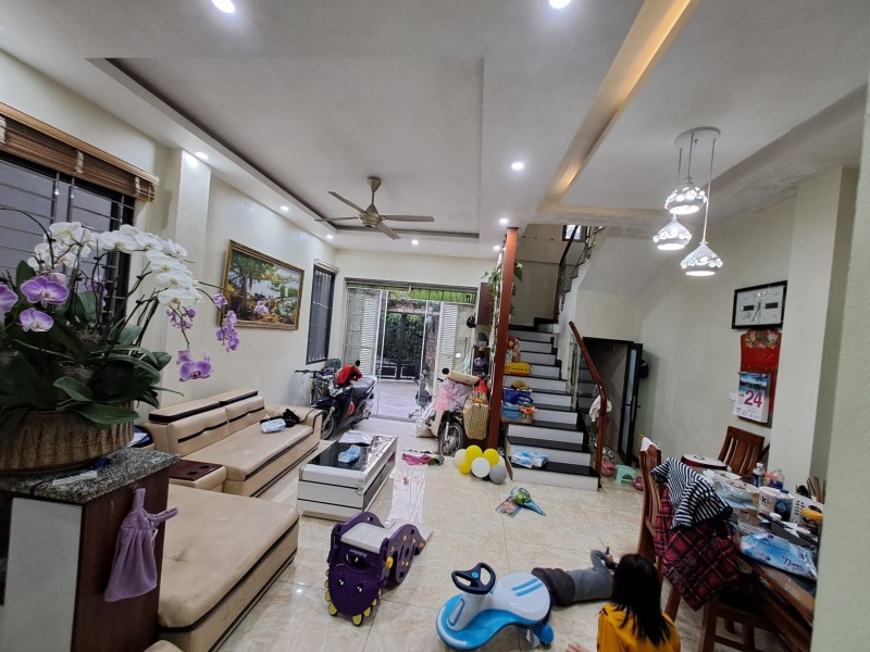 BÁN NHÀ XUÂN LA- Ô TÔ-LÔ GÓC   – Ô CHỜ THANG MÁY- TẶNG NỘI THẤT -  52M 5 TẦNG 7.0 TỶ 13733538