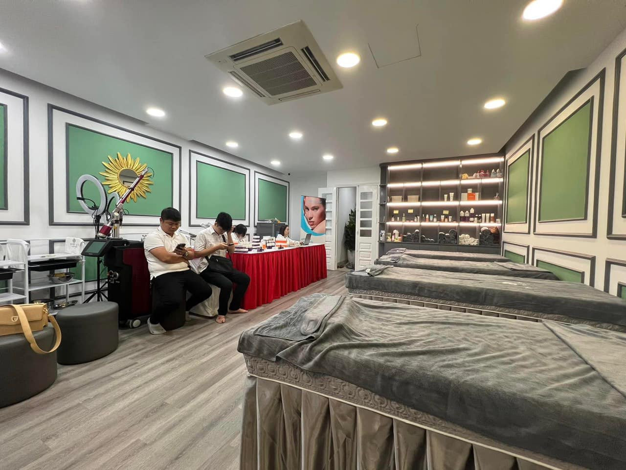 SANG NHƯỢNG SPA ĐỊA CHỈ 432 XÃ ĐÀN, ĐỐNG ĐA, HÀ NỘI 13740961