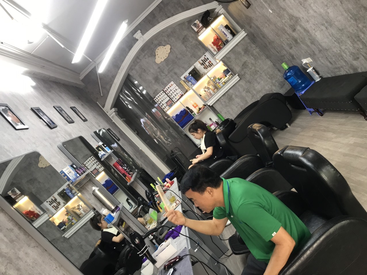 CẦN SANG NHƯỢNG SALON TÓC NAM 13758806