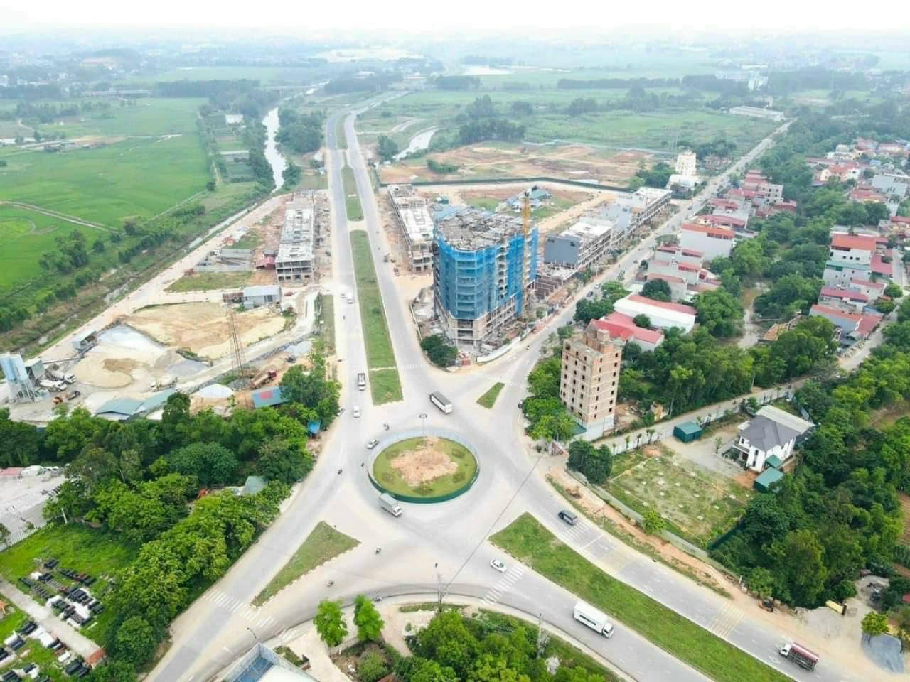 Cần bán lô đất trục chính mặt đường kinh doanh trung tâm phường Xuân Hòa, Phúc Yên, Vĩnh Phúc 13766832