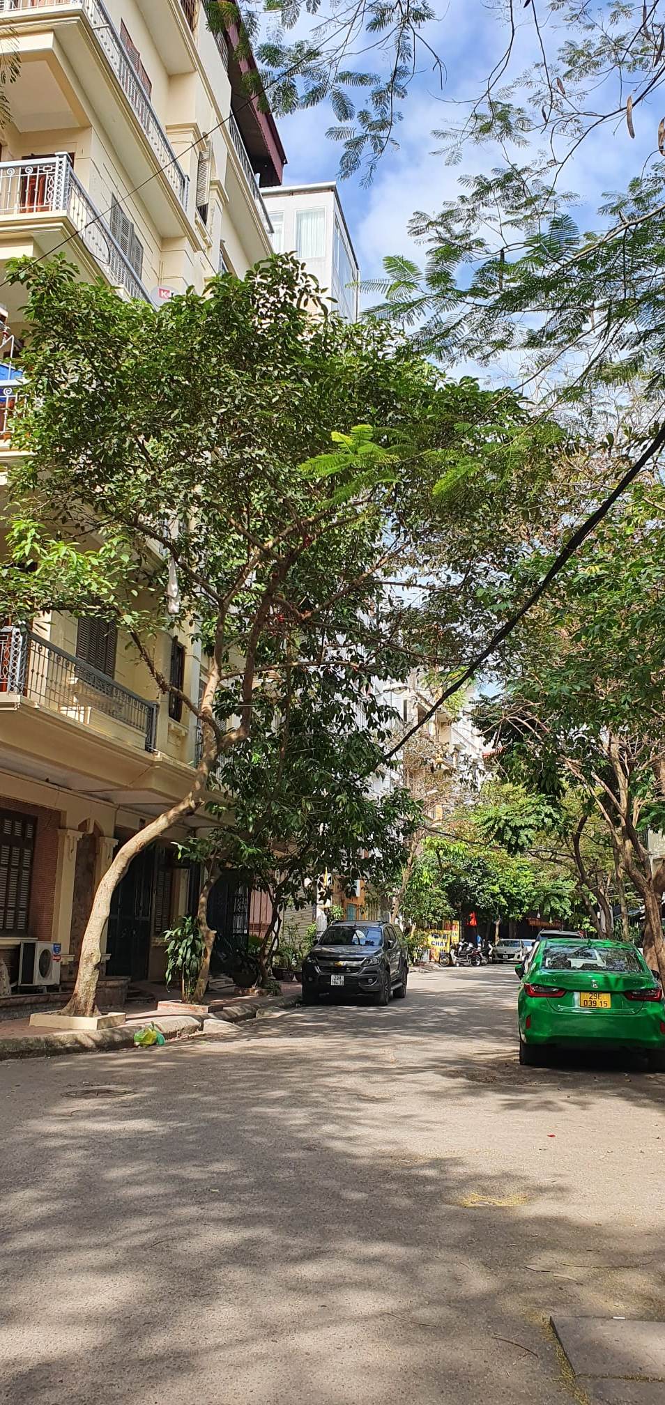 Bán nhà phân lô khu Đầm Trấu, Hai Bà Trưng 56mx6PNxMT4m ô tô, KD, 11.5 tỷ. LH: 0366051369 13777550