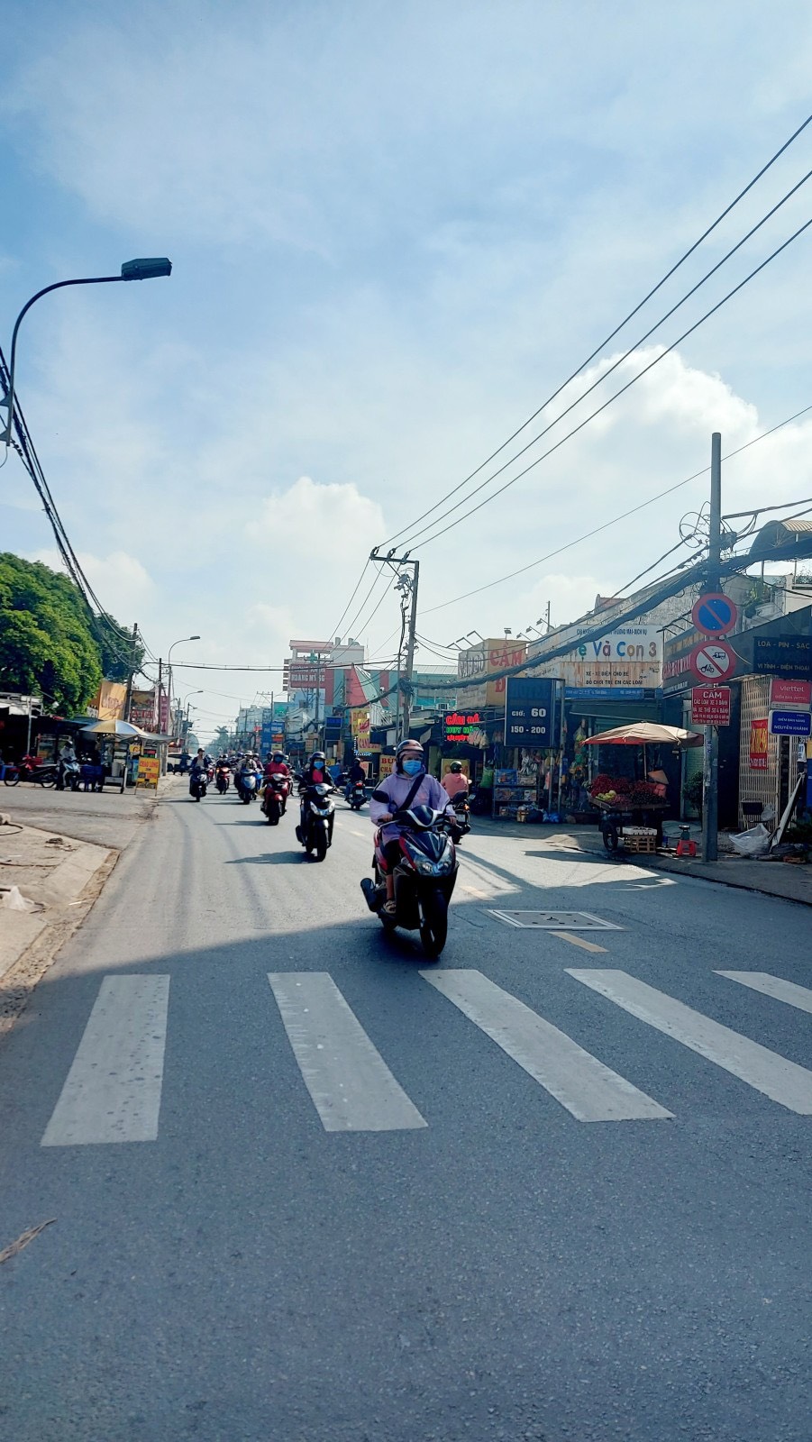 Bán nhà Mặt tiền Đinh Bộ Lĩnh, ngay Bạch Đằng - Hàng Xanh, 4.2x15m, 4T - 4PN. 16.5 tỷ. 13779877