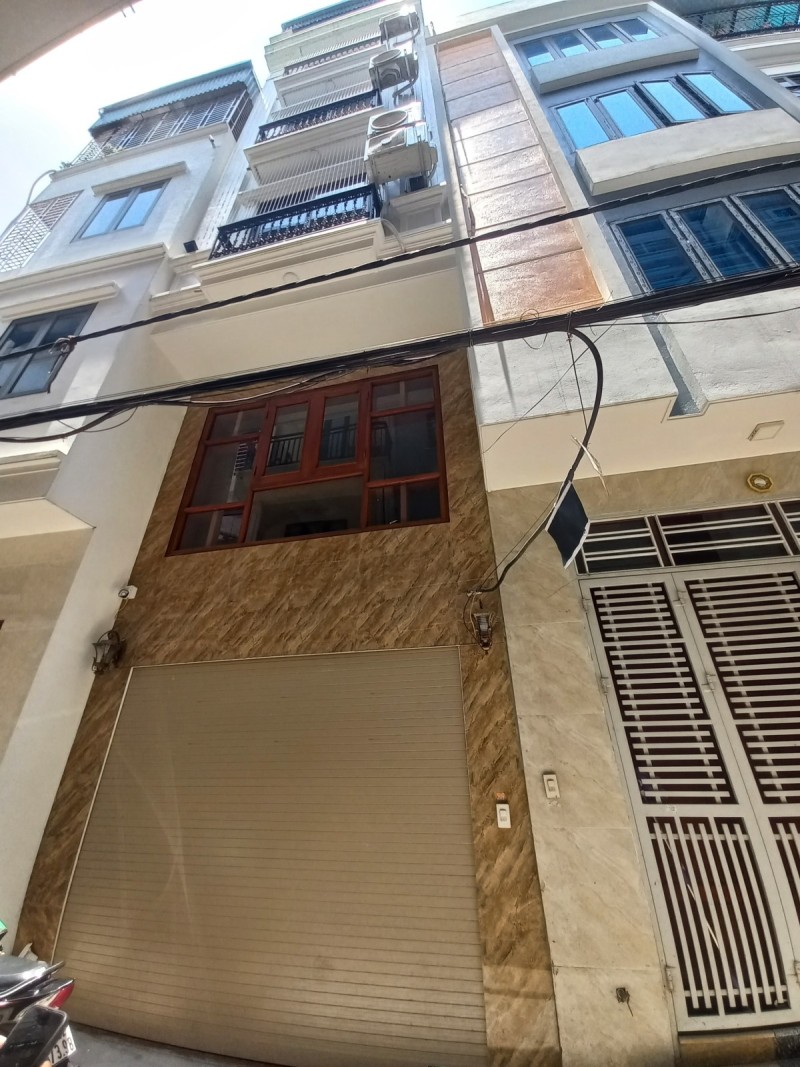 Bán nhà Chu Huy Mân 40m2 ,6 tầng ,thang máy ,gara oto ,full nội thất sịn  giá nhỉnh 6 tỷ 13781634