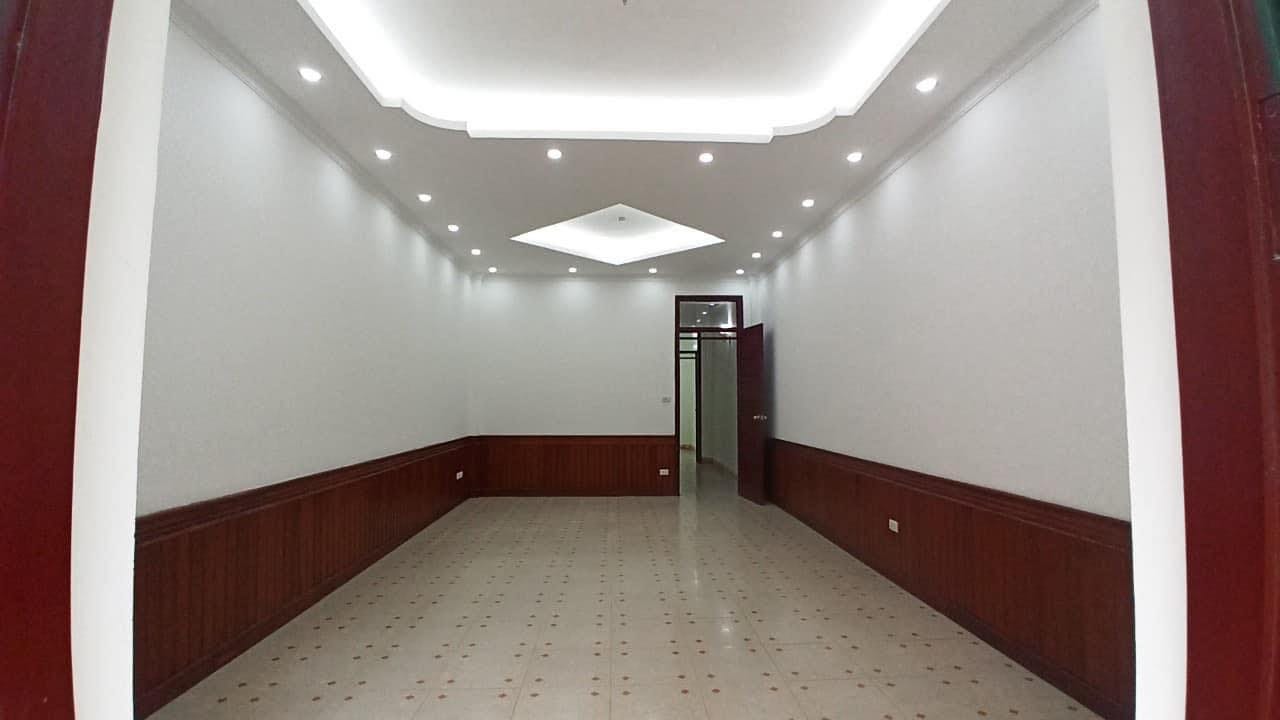 BÁN NHÀ PHẠM VĂN ĐỒNG – OTÔ TRÁNH–-KINH DOANH  ĐA NGHÀNH  –80M 3 TẦNG 7.9 TỶ 13781981