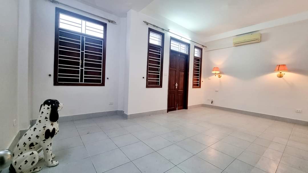 nhà nghi tàm tây hồ phân lô oto tránh 3 thoáng nhỉnh 13ty 104m 4,5tầng 13784275