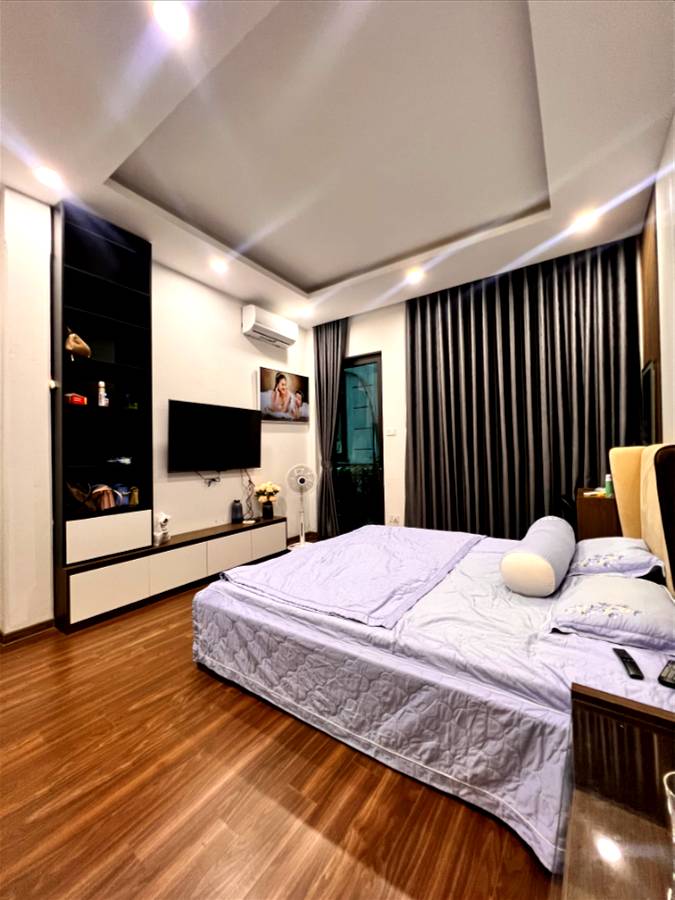 BÁN NHÀ XUÂN ĐỈNH  OTO 10 ra phố , gần chợ trường học 42M 5TẦNG 5.5 TỶ 13786869