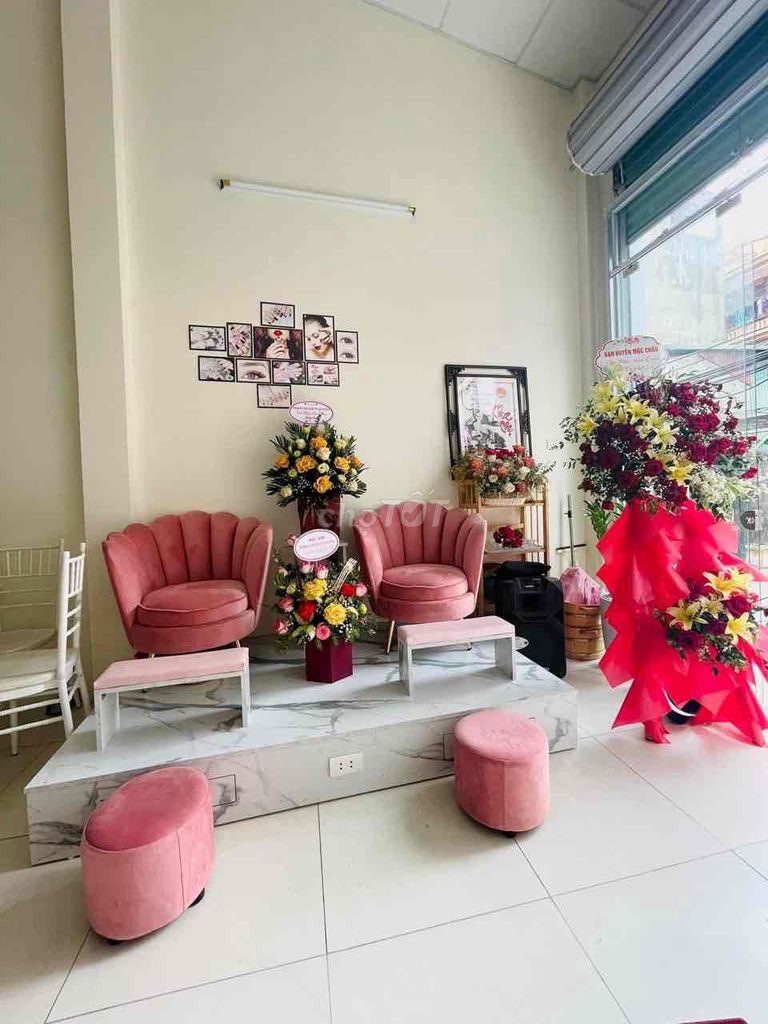Chính chủ cần sang nhượng cửa hàng Nails, Mi, gội đầu tại Hà Đông. 13792823
