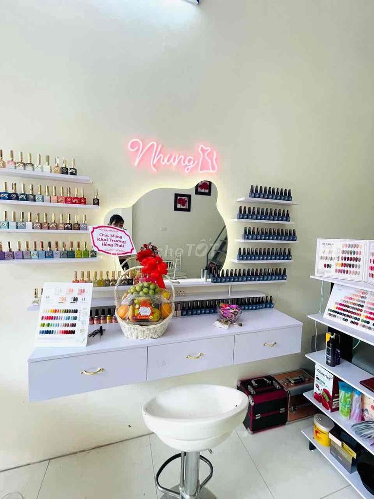 Chính chủ cần sang nhượng cửa hàng Nails, Mi, gội đầu tại Hà Đông. 13792823