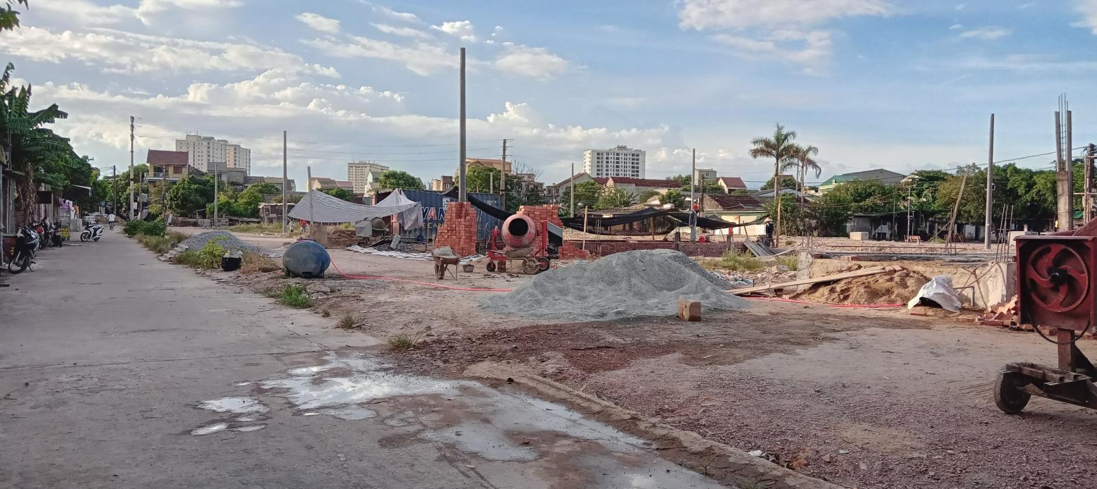 CHUYÊN ĐẤT TRUNG TÂM THÀNH PHỐ VINH PHÂN KHÚC  1 ĐẾN 2 TỈ 13795156