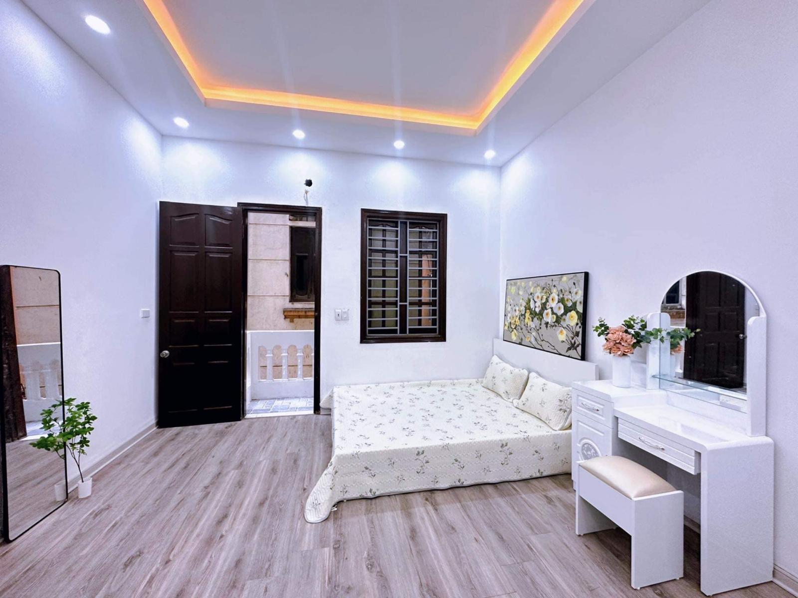 Thang máy siêu đẹp Bùi Thị Xuân nhỉnh 20 tỉ cực hiếm VIP nhất phố 13795755