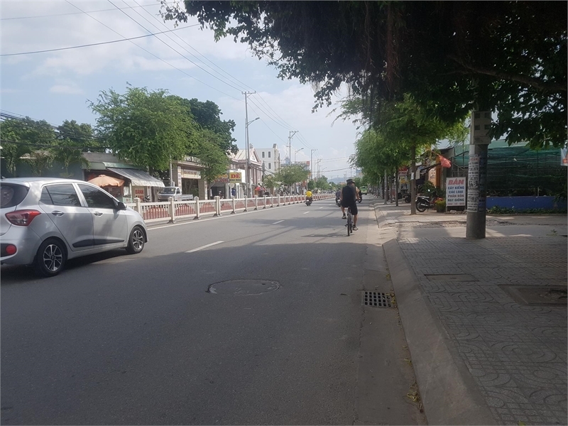 Cho thuê mặt bằng 2 mặt tiền mới đường 30/4, tpvt 13795770