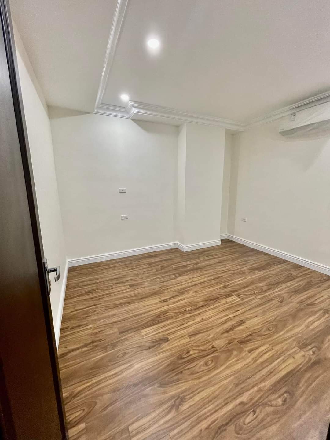 nhà MP hoàng ngân cầu giấy 2 thoáng vỉ hè kinh doanh 91m 39 tỷ 6 tầng 13799983