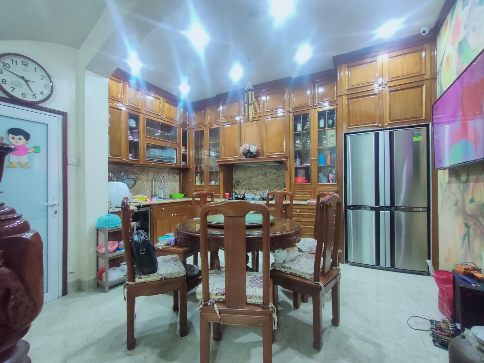 BÁN NHÀ THANH XUÂN, MP HỒ HẠ ĐÌNH 50M, 5T, MT 4M, LÔ GÓC, 2 VỈA HÈ, KD ĐỈNH, 13.5 TỶ. 0937651883. 13800867