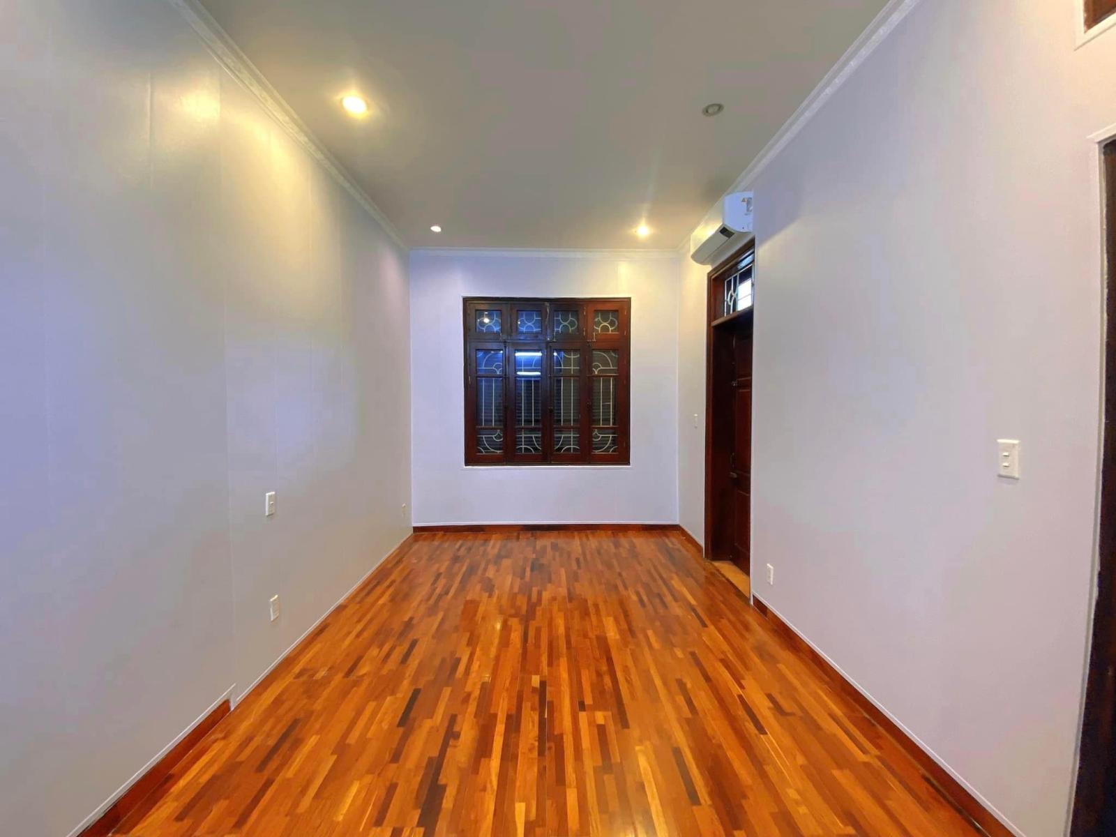 BÁN BIỆT THỰ VIP -  QUAN CHỨC CẤP CAO - HÀNG XÓM NHÀ ĐẠI TƯỚNG TÔ LÂM - - VỈA HÈ - Ô TÔ TRÁNH ĐỖ 13801369