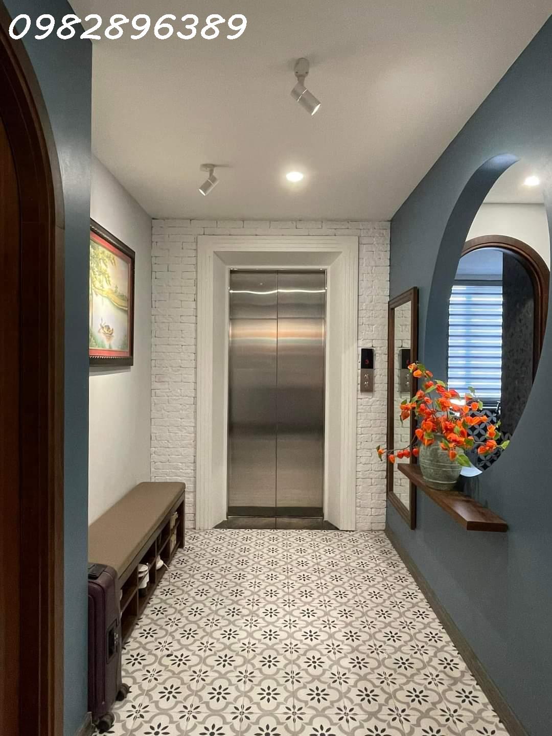 SIÊU PHẨM HƯỚNG THỦY TỰA SƠN HOÀNG CẦU Ô TÔ, THANG MÁY, VỈA HÈ KINH DOANH 120M, 38.8 TỶ. 13804216