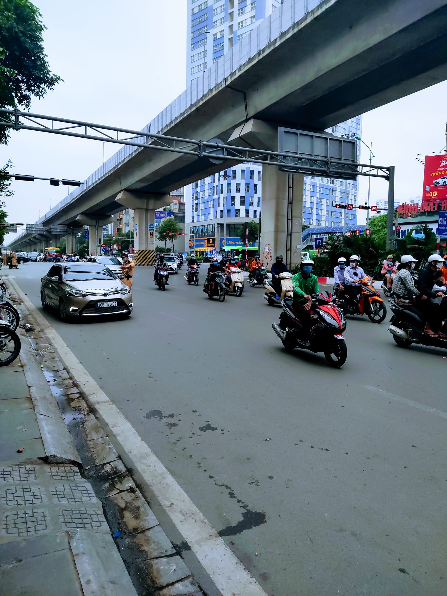 BÁN NHÀ LÔ ĐẤT HIẾM MẶT TIỀN QUYỀN LỰC QUANG TRUNG DT 750 MT 18 GIÁ 117 TỶ 13808080