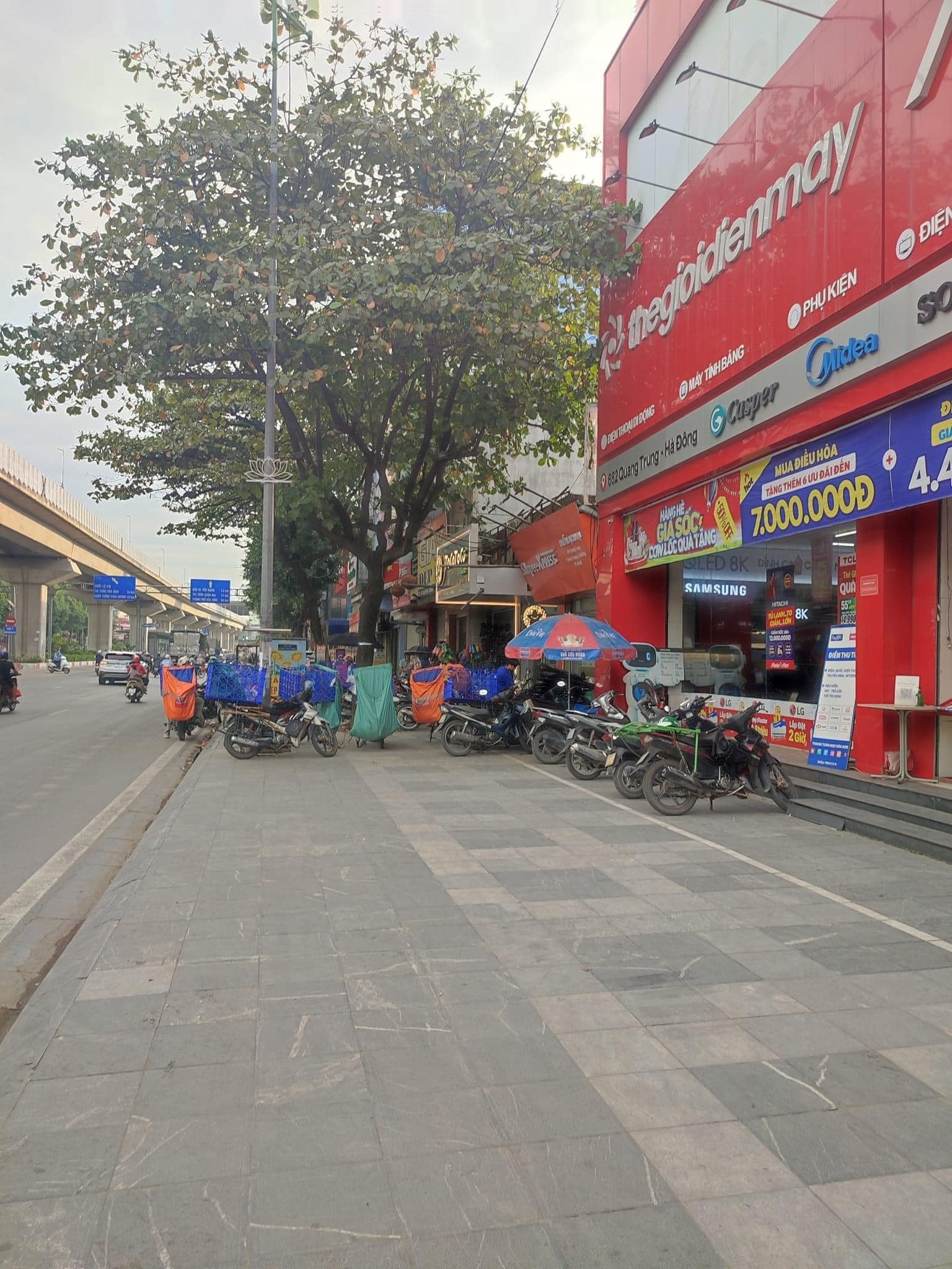 BÁN NHÀ LÔ ĐẤT HIẾM MẶT TIỀN QUYỀN LỰC QUANG TRUNG DT 750 MT 18 GIÁ 117 TỶ 13808080