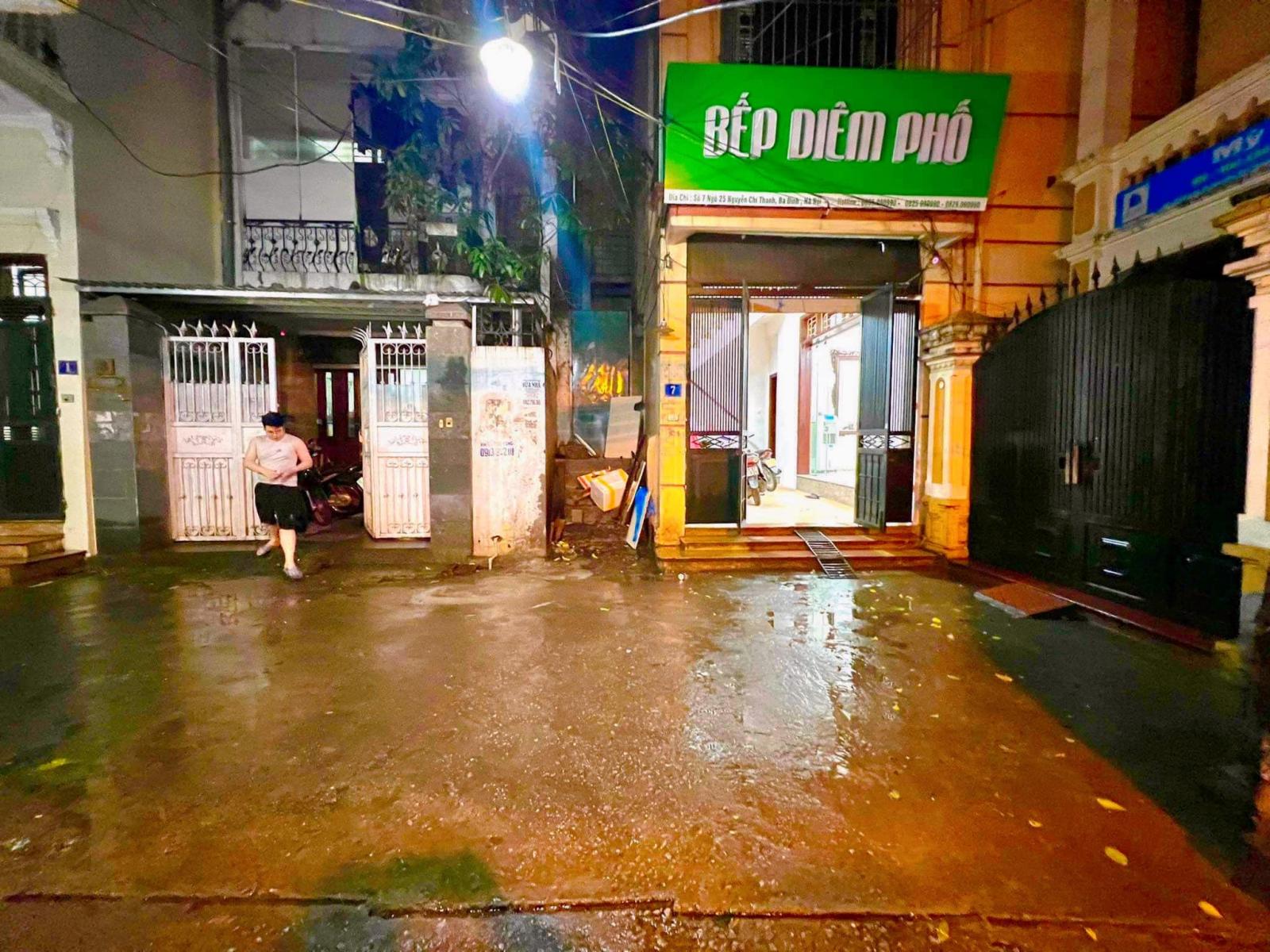 ĐẲNG CẤP BA ĐÌNH, Ô TÔ TRÁNH, 2 MẶT TIỀN, KINH DOANH ĐỈNH, 128M, 6T, MT 5M, 26 TỶ. 0937651883. 13812227