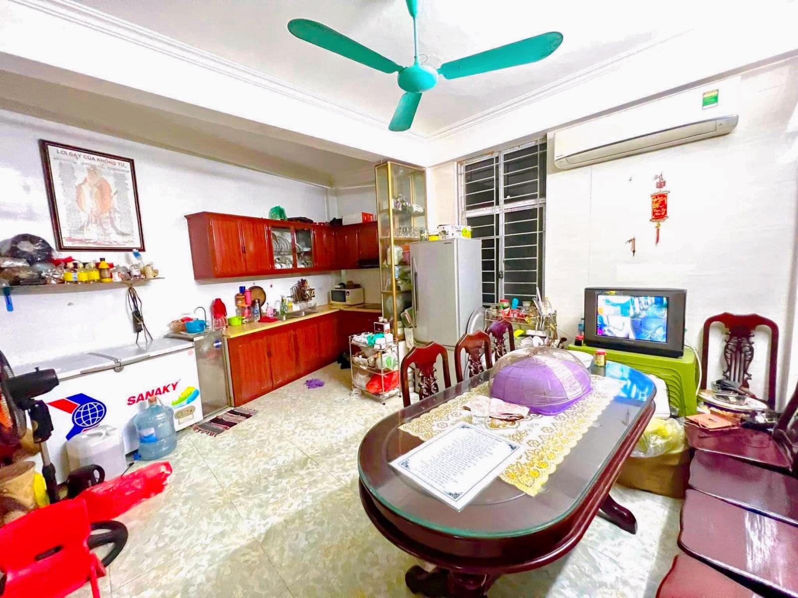 ĐẲNG CẤP BA ĐÌNH, Ô TÔ TRÁNH, 2 MẶT TIỀN, KINH DOANH ĐỈNH, 128M, 6T, MT 5M, 26 TỶ. 0937651883. 13812227