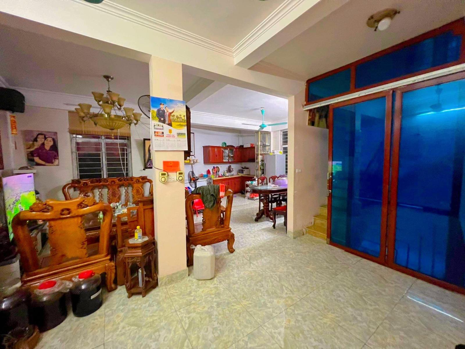 ĐẲNG CẤP BA ĐÌNH, Ô TÔ TRÁNH, 2 MẶT TIỀN, KINH DOANH ĐỈNH, 128M, 6T, MT 5M, 26 TỶ. 0937651883. 13812227