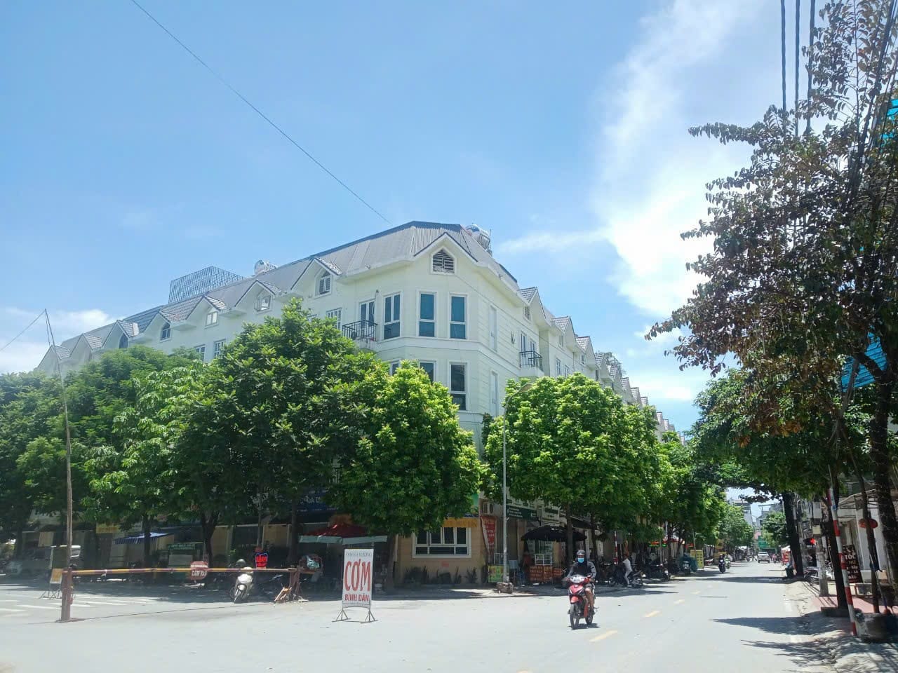 Bán nhà LK Dương Nội-Nam Cường, mặt phố kinh doanh, 75m2x5T, mt5m nhỉnh 9 tỷ 13812955
