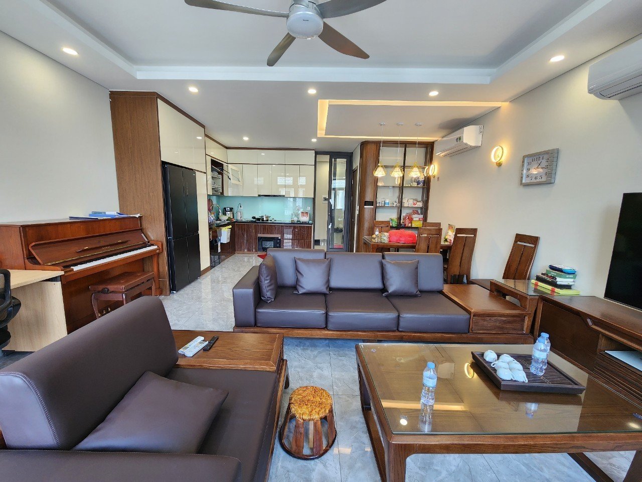 Bán shophouse Vinhomes 75m ngân hàng hỗ trợ tặng hết nội thất xịn Giá siêu mềm 13816396